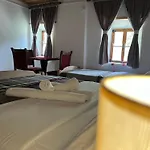 Penzion Kujtimi