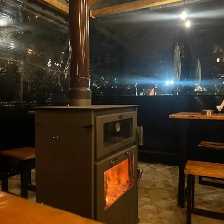 Kujtimi Penzion 3*