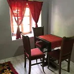 Πανσιόν Kujtimi 3*