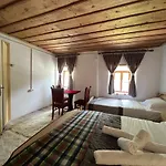 Kujtimi Maison d'hôtes Theth