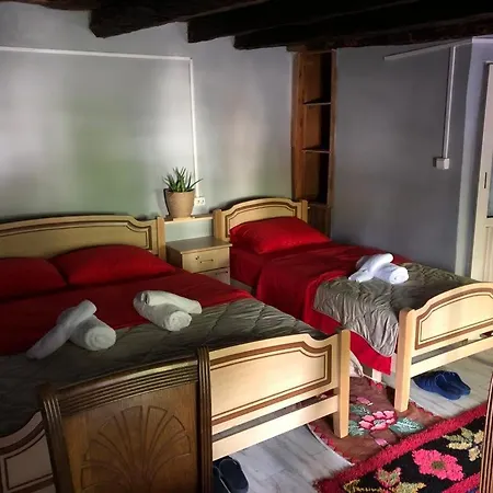 Gasthof Kujtimi *