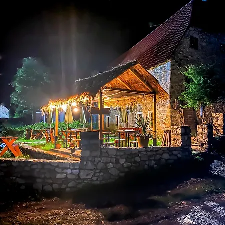 Guest house Kujtimi