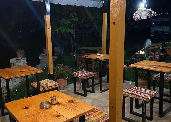 Casa de hóspedes Kujtimi 3*